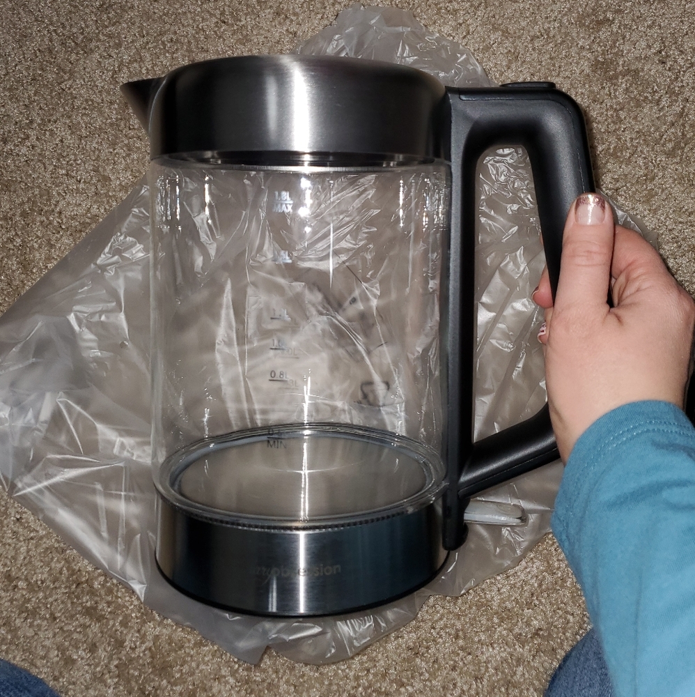 NEW Electric kettle
